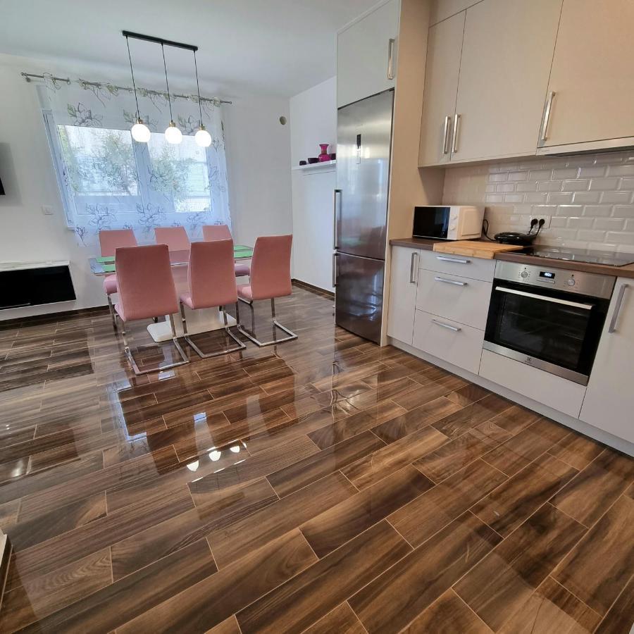 Apartments Happiness Trogir Buitenkant foto