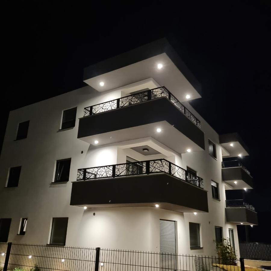 Apartments Happiness Trogir Buitenkant foto