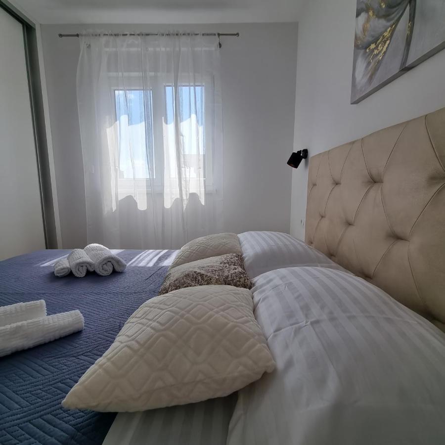 Apartments Happiness Trogir Buitenkant foto