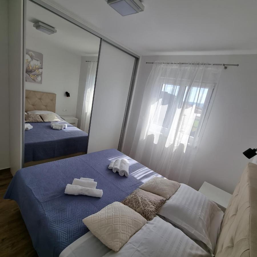 Apartments Happiness Trogir Buitenkant foto